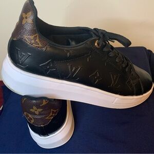 Louis Vuitton Black and Brown Women's Sneakers. Size 10